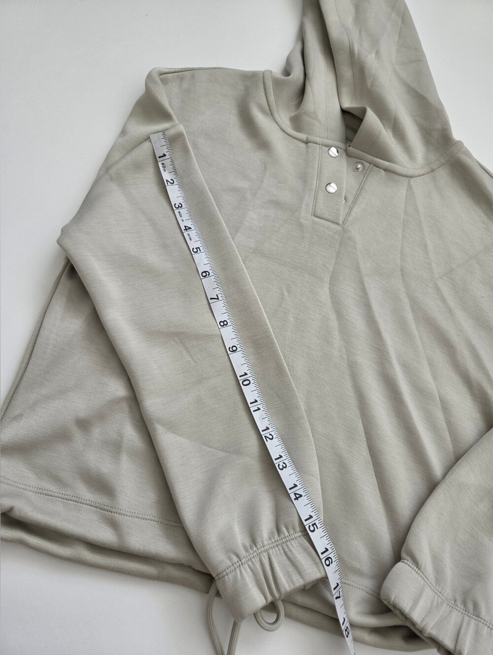 RBX Active Lightweight Hooded Pullover - Size XS (NWT) - Picture 4 of 8